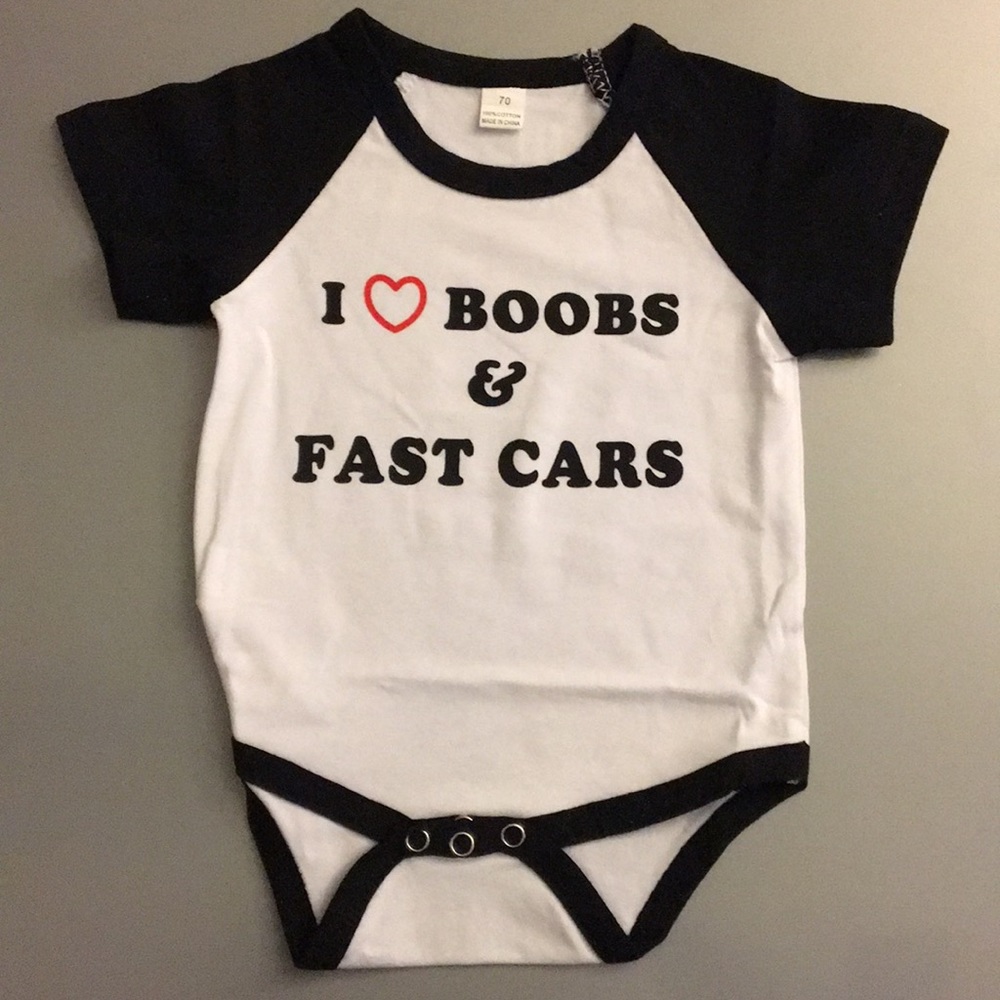 🎉2xHP🎉NEW I ❤️️ BOOBS & FAST CARS